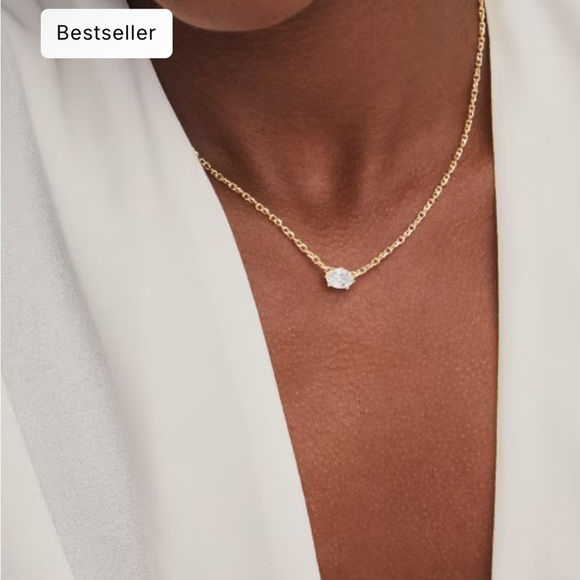 Kendra Scott Cailin Gold Necklace with Clear Pendant - Picture 3 of 6